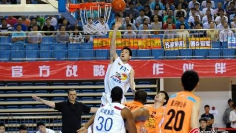 07月11日NBL常规赛合肥狂风峻茂主场迎战江西鲸裕清酒，这场比赛看得我热血沸腾！